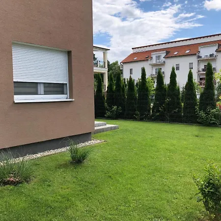Apartmán Home Wellness Apartman